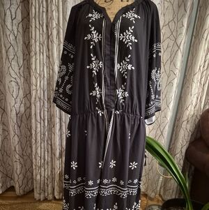 Elegant Black and White Floral Dress